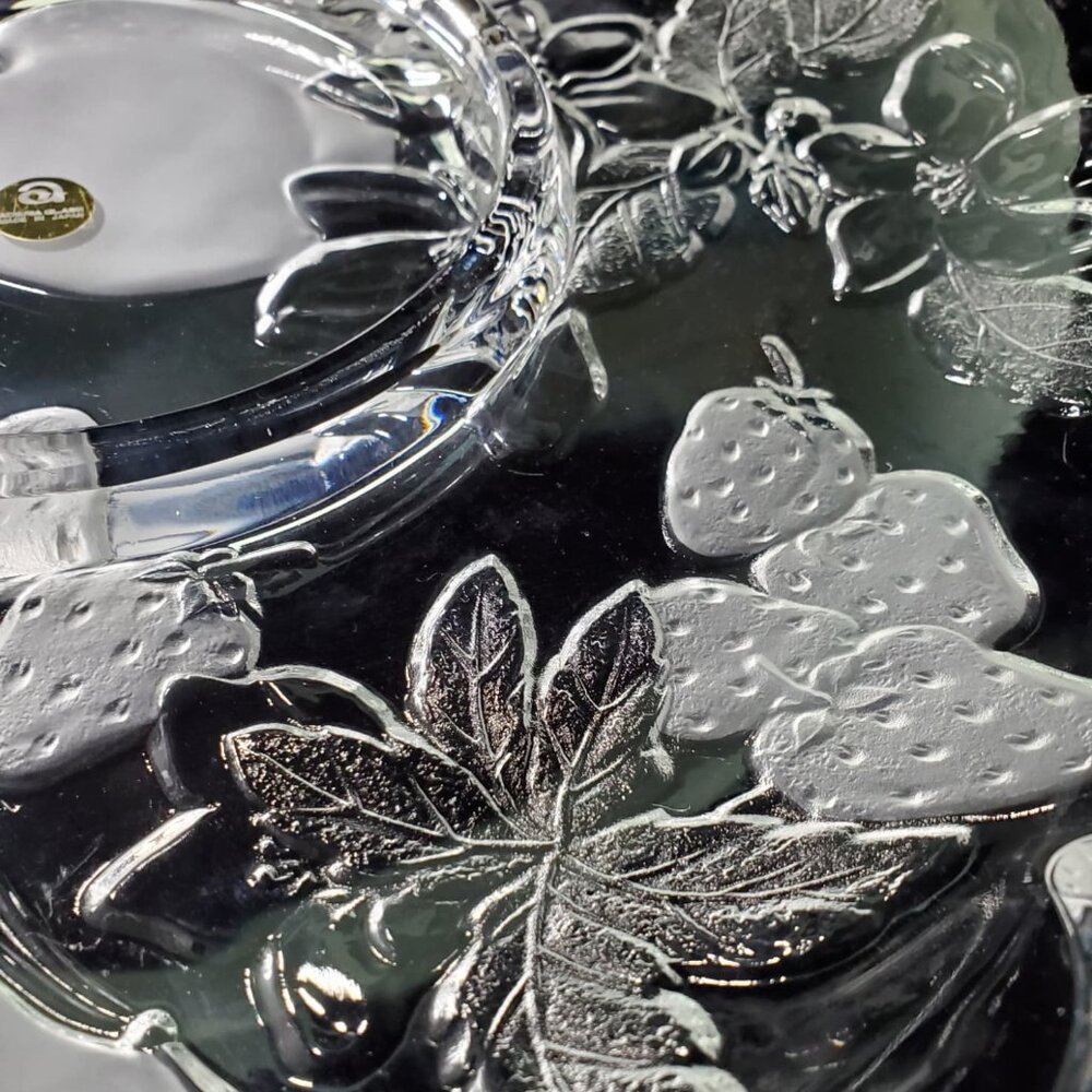 Heavy Japanese Aderia Glass Crystal Serving Plate - Picture 3 of 9